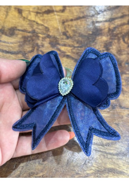 Lacivert Zirkon Taşlı Fiyonk Iğneli Broş Giyim Aksesuarı 8x8 cm modelleri
