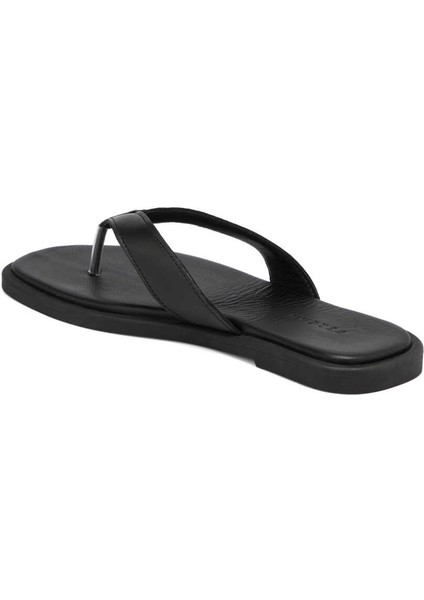 Siyah Deri Kadın Sandalet - K24Y1Tr67437-A23 Siyah