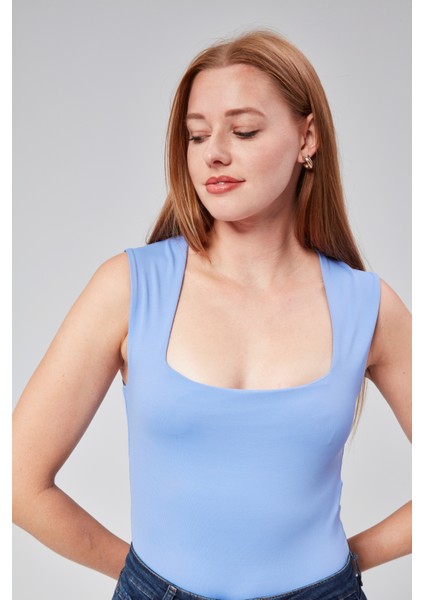 Mavi Sıfır Kol Kare Yaka Dekolteli Çıtçıtlı Bodysuit