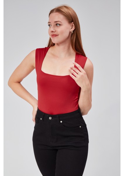 Kırmızı Sıfır Kol Kare Yaka Dekolteli Çıtçıtlı Bodysuit fırsatları
