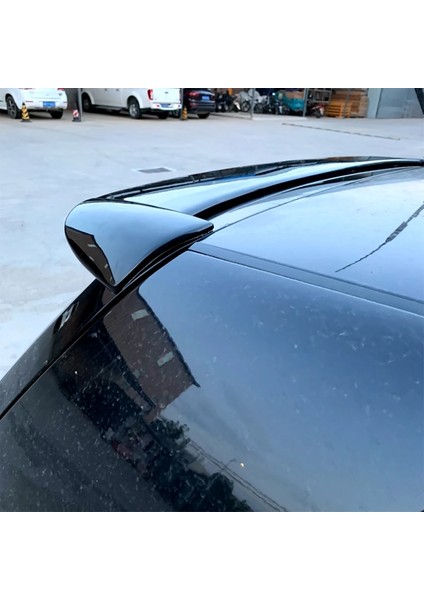 MKG Otomotiv Vw Golf 4 Spoiler Parlak Siyah Spoyler Plastik Ithal 1997-2003