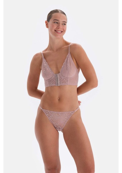Soft Pembe Kumaş ve Dantel Detaylı Brazıllıan Külot