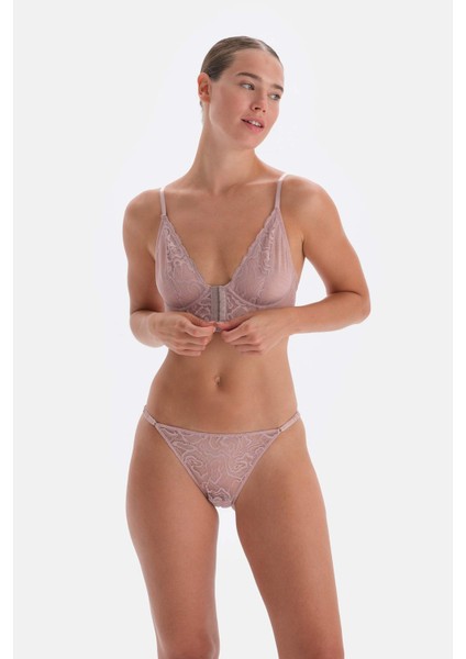 Soft Pembe Kumaş ve Dantel Detaylı Brazıllıan Külot