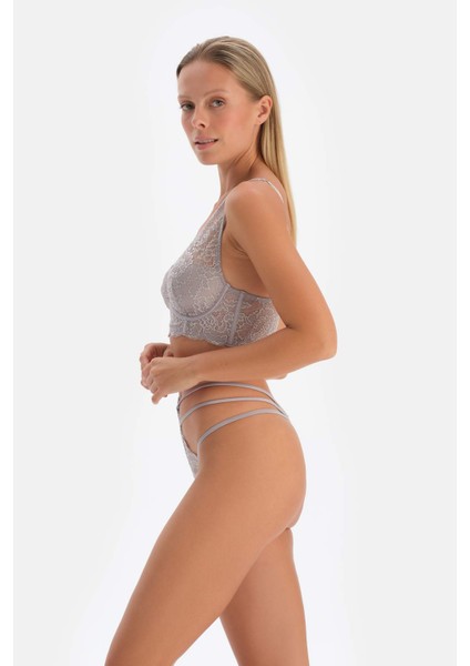 Açık Gri Dantel Detaylı Strıng Külot modelleri