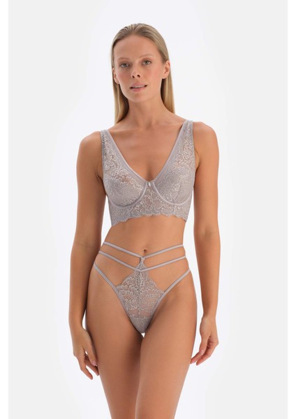 Açık Gri Dantel Detaylı Strıng Külot fırsatları