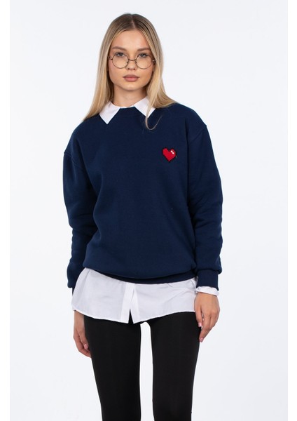 Göğsü Kalp Detaylı Sweatshirt - Lacivert