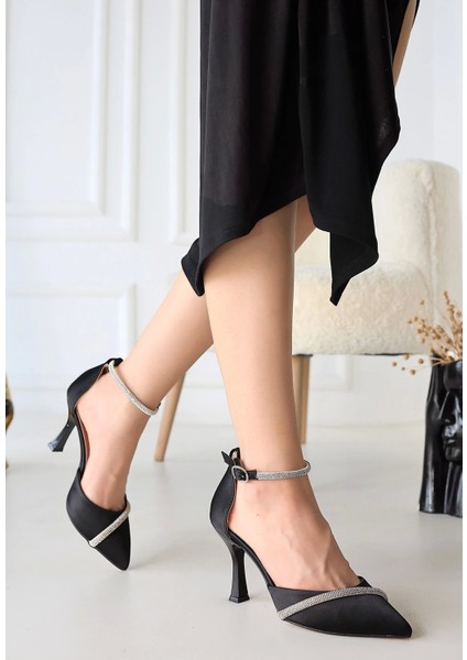 Ronya Siyah Saten Topuklu Ayakkabı modelleri