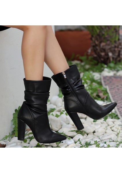 Erita Siyah Cilt Topuklu Bot indirimleri