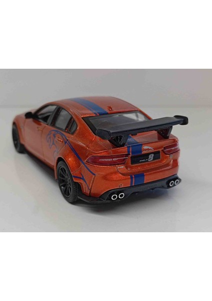 1:38 Jaguar Xe Sv Project Çek-Bırak Metal Araba