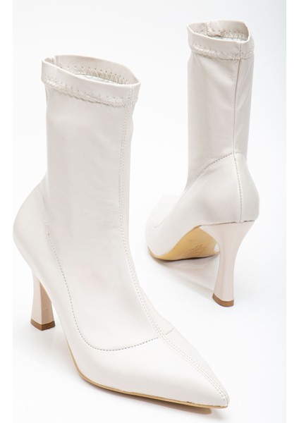 Kadın Bej Cilt Bilekli Orta Boy Topuklu Bot fiyatları