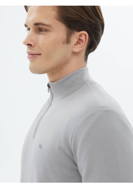 Gri Dik Yaka Sweatshırt