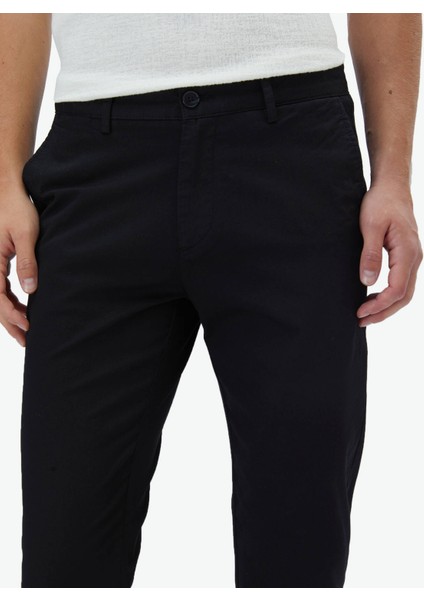 Siyah Dokuma Regular Fit Casual Pamuk Karışımlı Pantolon