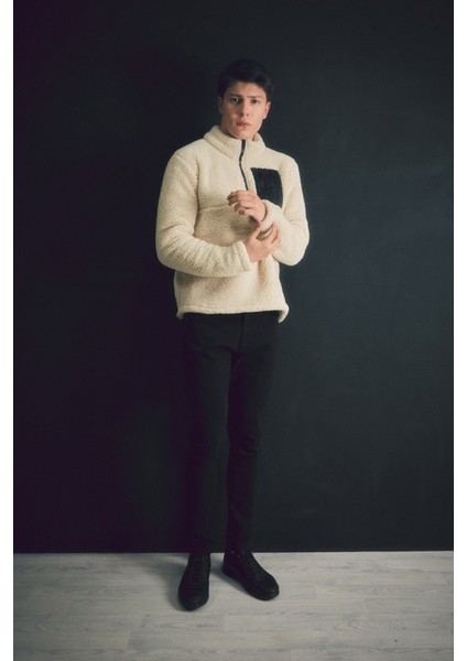 Dik Yaka Yarım Fermuarlı Peluş Sweatshirt fiyatları