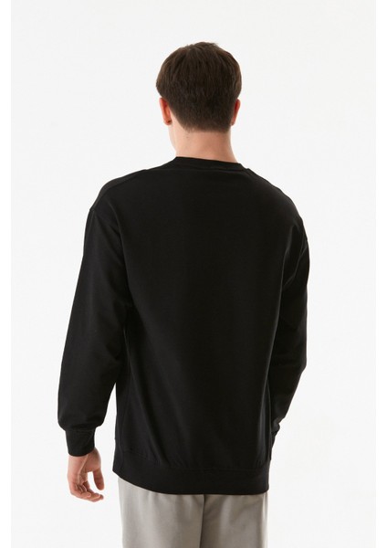 Yazı Baskılı Bisiklet Yaka Sweatshirt indirimleri