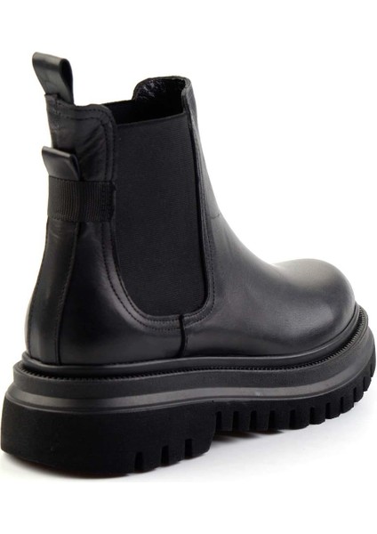 Siyah Deri Kadın Bot & Bootie K02040313003 modelleri