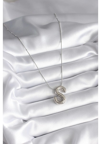 316L Çelik Gümüş Renk Bubble "s" Harf Model Kadın Kolye - TJ-BKO8306