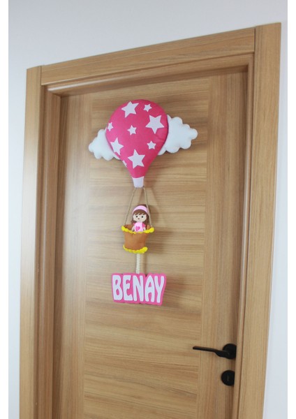 Benay Isimli Balonlu Kız Bebek Odası Kapı Süsü modelleri
