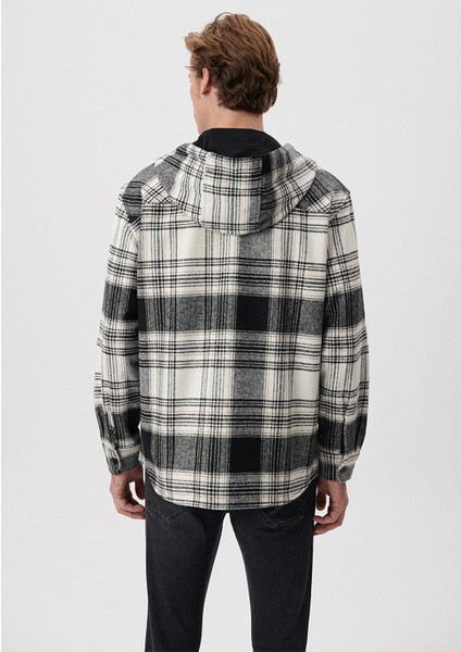 Kapüşonlu Kareli Gömlek0210997-86281 fırsatları