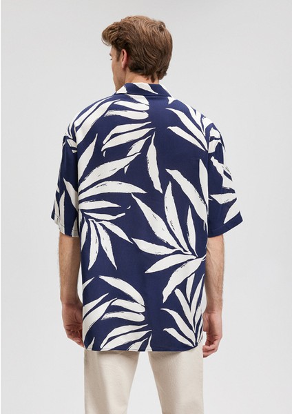 Baskılı Lacivert Gömlek 0210854-84371 fırsatları