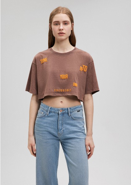 Baskılı Kahverengi Crop Tişört1612499-70244 modelleri
