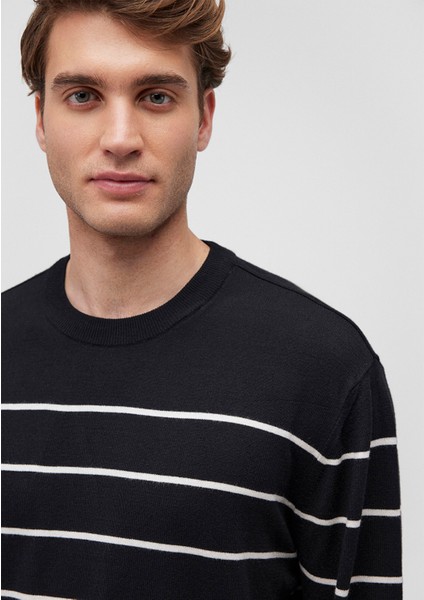 Beyaz Çizgili Siyah Kazak 0710226-900 indirimleri