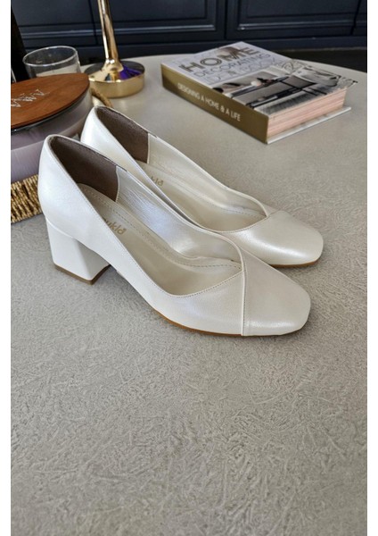 10 1948 Topukla Kadın Kalın Topuklu Şık Günlük Ayakkabı modelleri