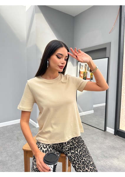 Bisiklet Yaka Basic Tshirt fırsatları