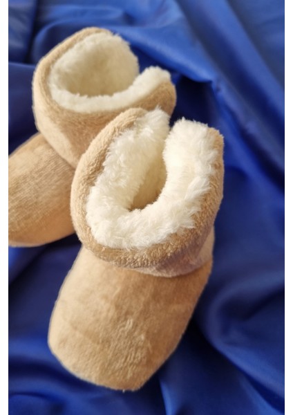 Peluş Bebek Tüylü Kaymaz Taban Patik 0-12 Ay Panduf modelleri