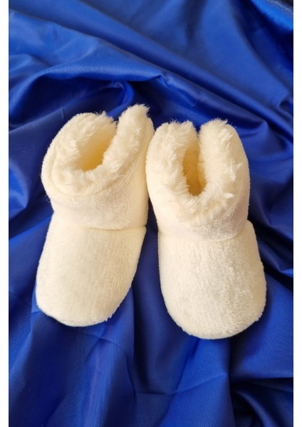 Peluş Bebek Tüylü Kaymaz Taban Patik 0-12 Ay Panduf