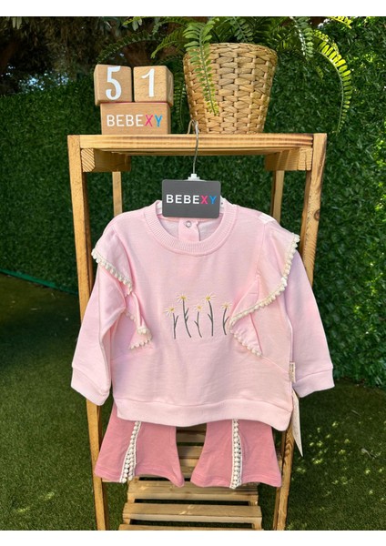 Papatya Figürlü Pembe Takım
