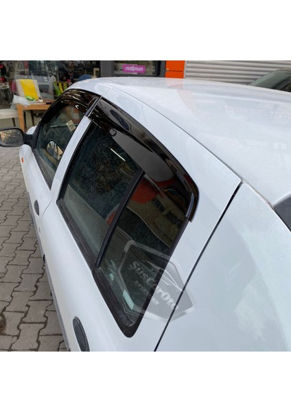 Renault Clio 2 Symbol Hb&sedan 1998-2008 Uyumlu Mugen Cam Rüzgarlığı Seti Piano Black 4'lü fırsatları