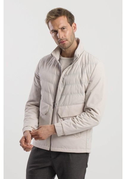 Taş Comfort Fit Dik Yaka Spor Mont