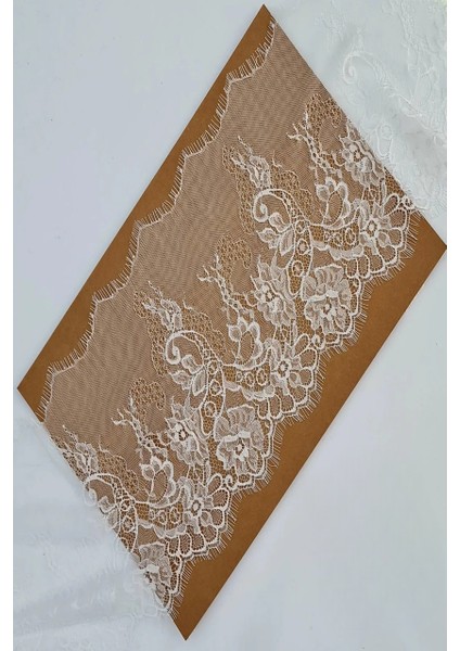 Beyaz Sakallı Kirpikli Dantel 24 cm (3 Mt)