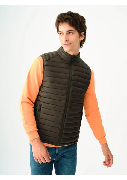 Erkek Yelek Khaki Renkli Konforlu ve Şık Tasarım Günlük Kullanım İçin