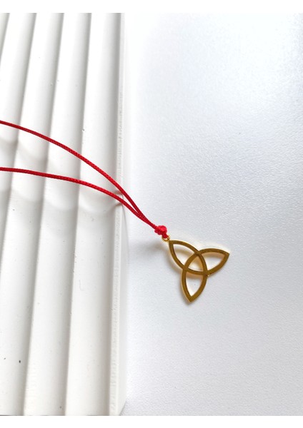 Triquetra Keltsembolü Kolye
