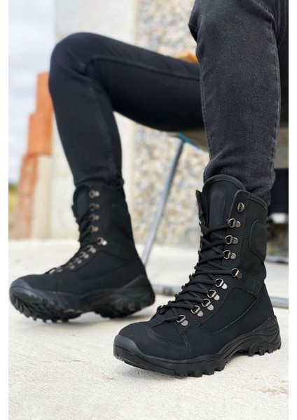Siyah Postal Bot Su Geçirmez ve Kışlık Özellikleriyle Rahat Kullanım