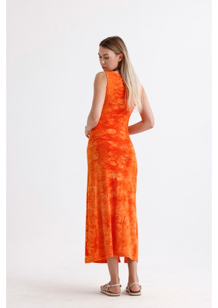 Yırtmaçlı Kolsuz Likralı Viskon Elbise | ELB35734 Oranj Batik