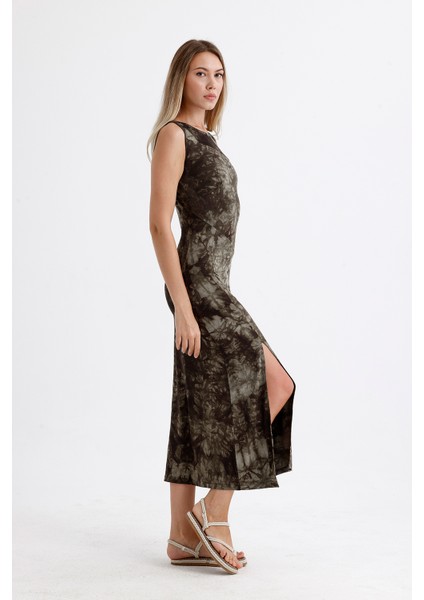 Yırtmaçlı Kolsuz Likralı Viskon Elbise | ELB35734 Haki Batik