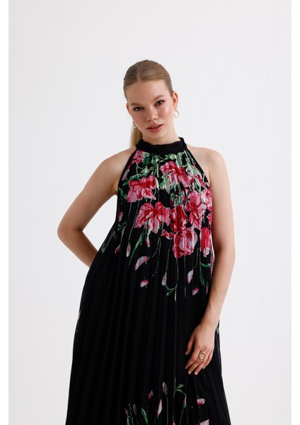 Astarlı Piliseli Uzun Abiye Desenli Şifon Elbise | ELB35127SF Siyah Çiçekli fiyatları