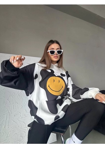 Kadın Smiley Face Kapüşonlu Sweatshirt - Siyah