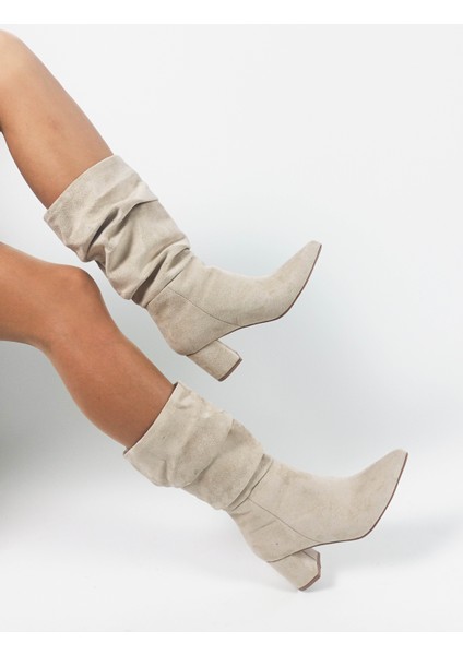 Bej Renk Kalın Topuk Körüklü Diz Altı Kadın Çizme fiyatları