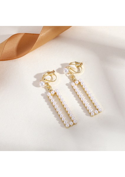 Delici Olmadan Üçgen Püskül Kulak Klipsi, Üst Düzey Niş Edebi Retro Bayan Kulak Asılı Hafif Lüks Yüksek Kaliteli Küpeler (Yurt Dışından)