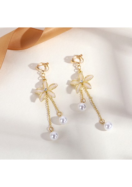 Delici Olmadan Üçgen Püskül Kulak Klipsi, Üst Düzey Niş Edebi Retro Bayan Kulak Asılı Hafif Lüks Yüksek Kaliteli Küpeler (Yurt Dışından)