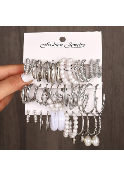 Çok Satan Moda Avrupa ve Amerikan Tarzı Altın C-Şekilli Zincir Küpe Seti, Bayanlar Için Hafif Lüks ve Üst Düzey Küpeler (Yurt Dışından)