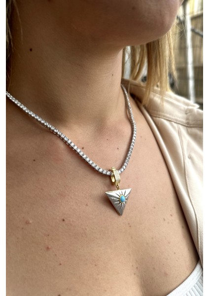 925 Ayar 3mm Su Yolu , Ortası Mineli Üçgen Charm Gümüş Kolye, fiyatları