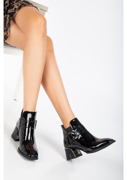 Kadın Topuklu Bot Siyah Rugan Tokalı Klasik Vardola Taban fiyatları
