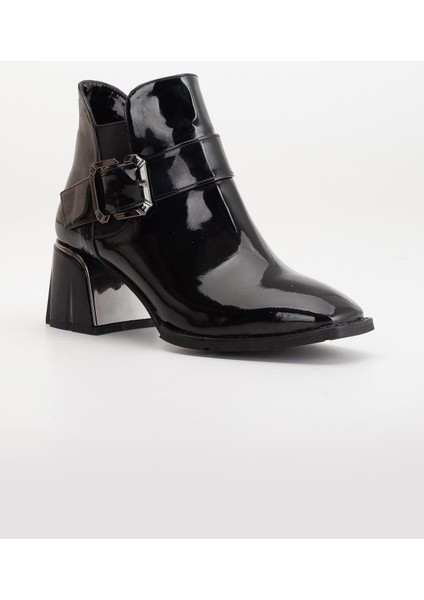 Kadın Topuklu Bot Siyah Rugan Tokalı Klasik Vardola Taban fırsatları