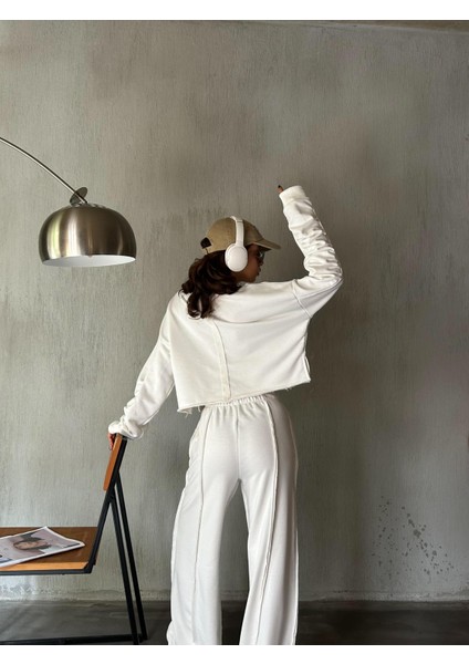 Kadın Ekru Kolları Büzgülü Pis Dikişli Şardonsuz Sweatshirt 28062 modelleri