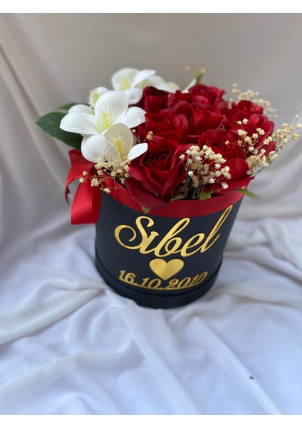 Isteme Çiçeği Silindir Kutuda Kırmızı Gül Kız Isteme Çiçeği,söz Çiçeği,söz Çiçeği Sevgiliye Hediye indirimleri
