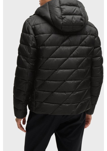 Logolu Regular Fit Su Itici Kapüşonlu Şişme Mont Erkek Mont 50524648 001